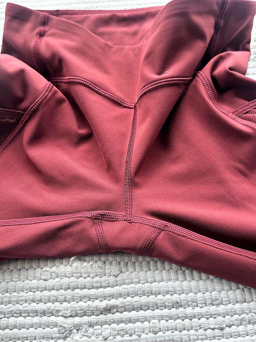 Lululemon Speed Up Tight Mesh 28” Savannah Burgundy Pockets Size 4 - Picture 11 of 14